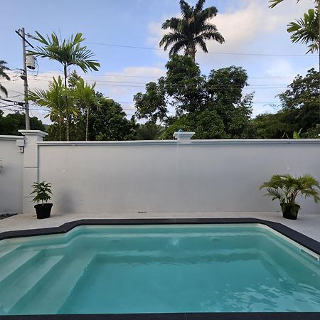 Riverside Poolside Apartment San Juan Exterior photo